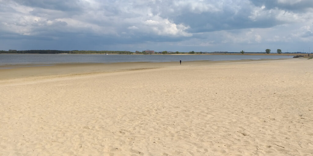 Strand Freest mit Blick auf Peenemünde